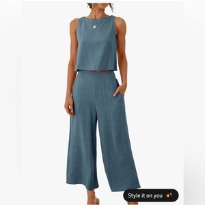 Set Featuring Sleeveless Top and Wide-Leg High-Waist Pants in Teal Blue